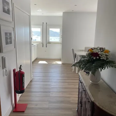 Apartament Em Frente A São Martinho do Porto