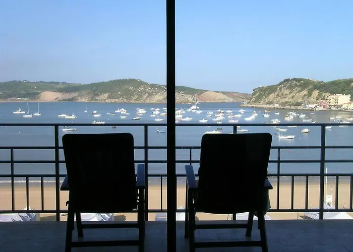 Apartament Em Frente A São Martinho do Porto