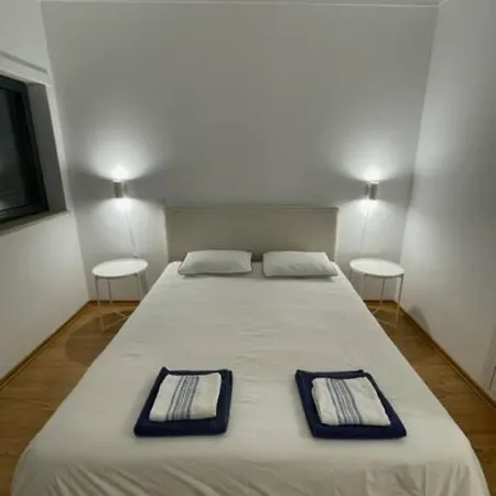 Em Frente A 아파트 *